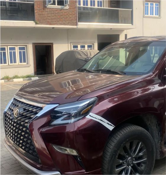 Lexus at Jautos.jpg